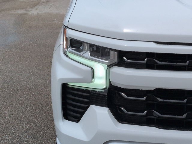 Used 2023 Chevrolet Silverado 1500 RST AWD/4WD image 10