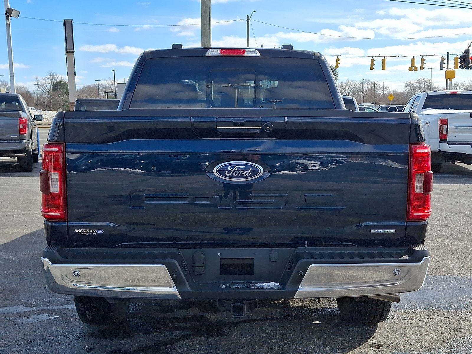 Certified 2022 Ford F150 XLT w/ Equipment Group 302A High image 5