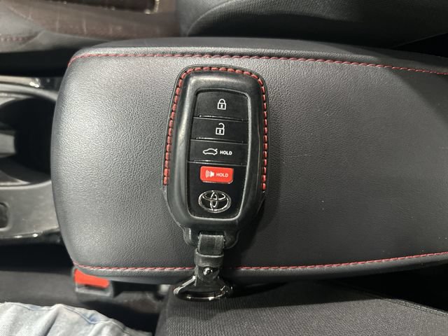 Used 2023 Toyota Corolla SE w/ SE Package AWD/4WD image 33