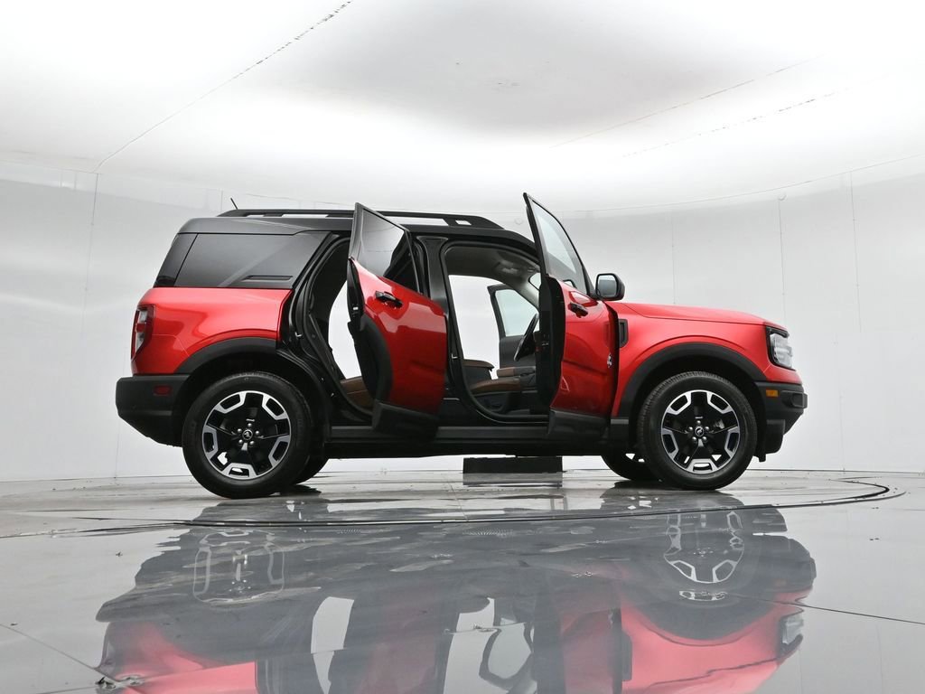 Certified 2023 Ford Bronco Sport Outer Banks w/ Tech Package image 15