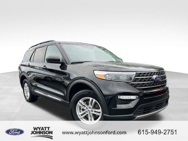 Certified 2022 Ford Explorer XLT w/ Equipment Group 202A image 1