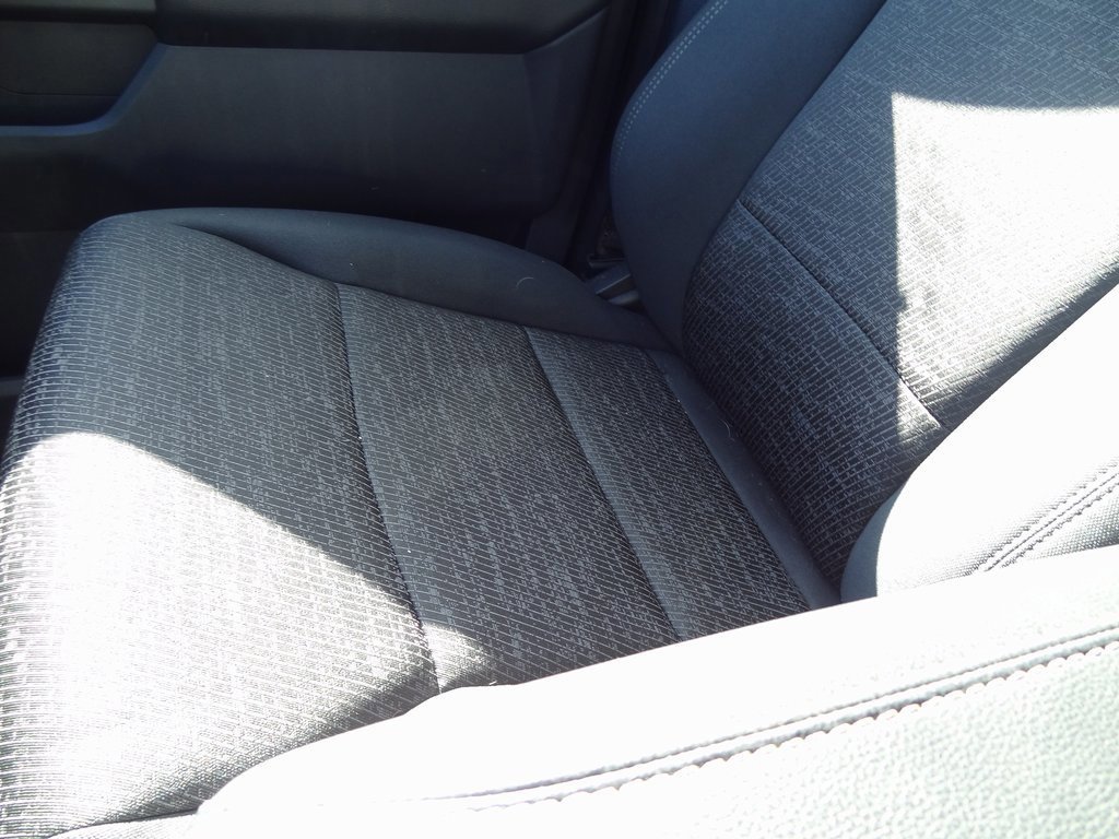 Certified 2022 Ford F150 XLT w/ Equipment Group 302A High image 16