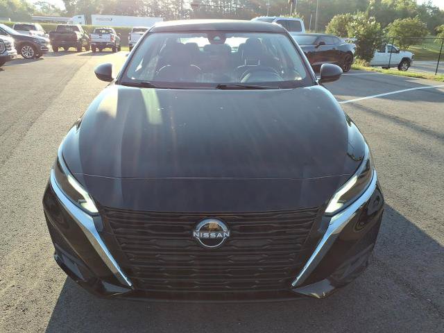 Used 2025 Nissan Altima 2.5 SV FWD image 6