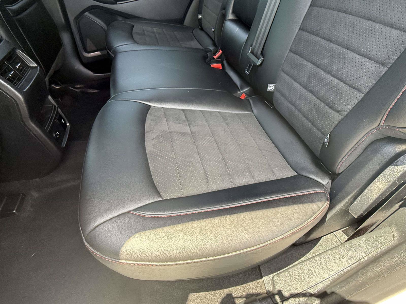 Certified 2022 Ford Edge ST-Line AWD/4WD image 27