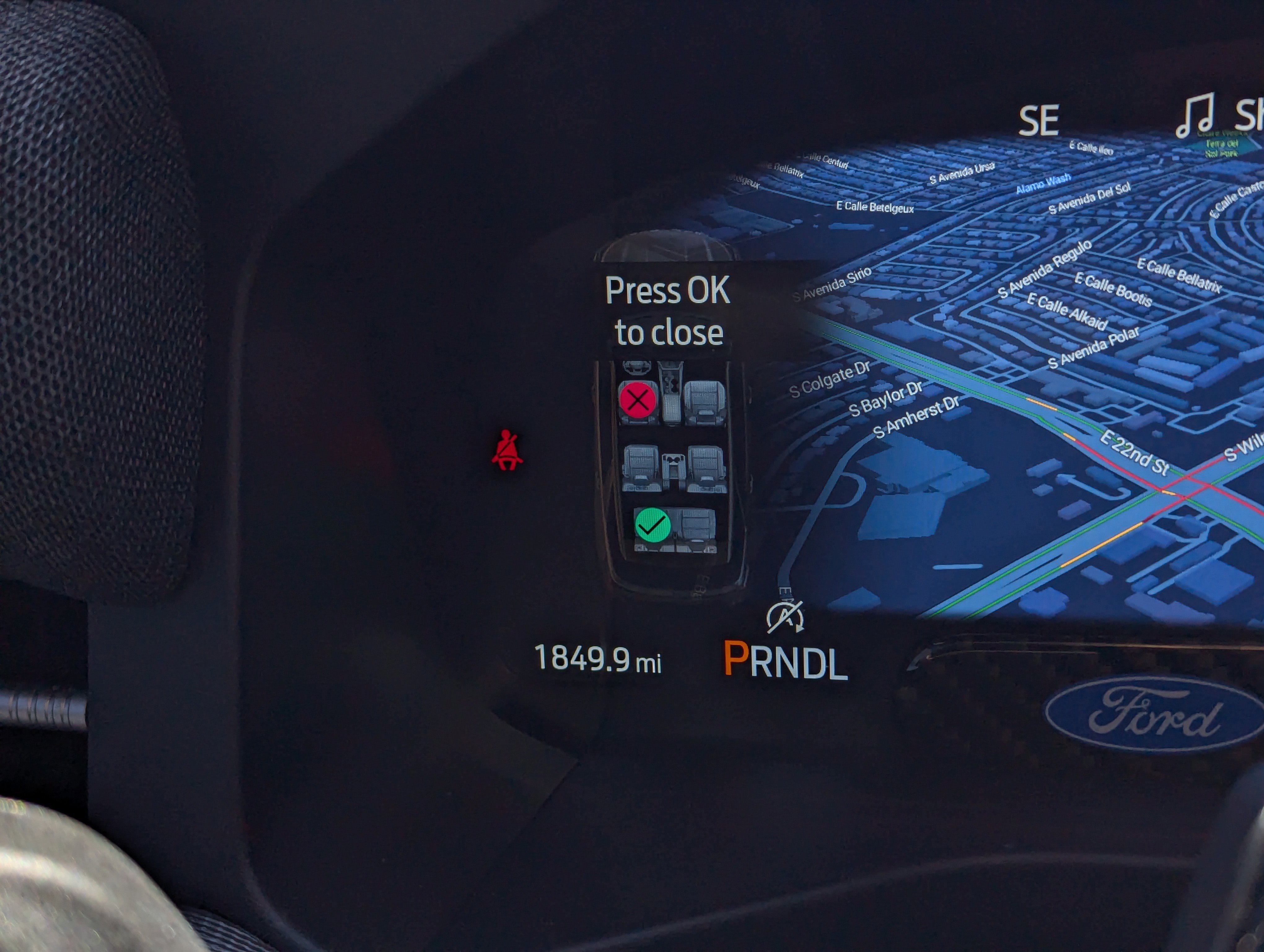 Certified 2025 Ford Explorer ST-Line w/ Premium Package image 14