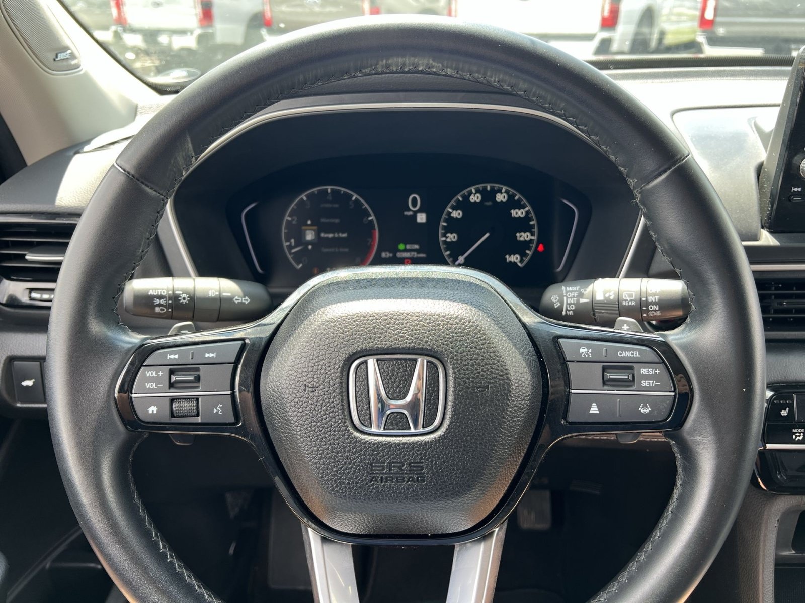 Used 2025 Honda Pilot Touring image 16