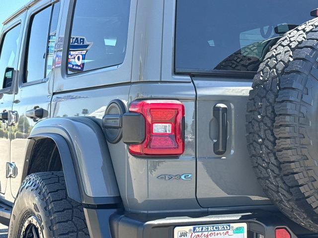 Used 2021 Jeep Wrangler Unlimited Rubicon 4xe w/ Cold Weather Group AWD/4WD image 24