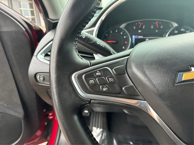 Used 2017 Chevrolet Malibu LT FWD image 22