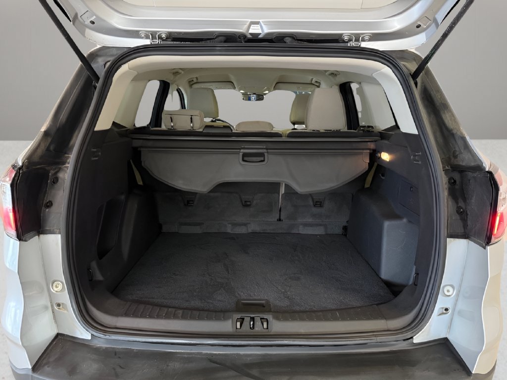 Certified 2017 Ford Escape SE FWD image 9