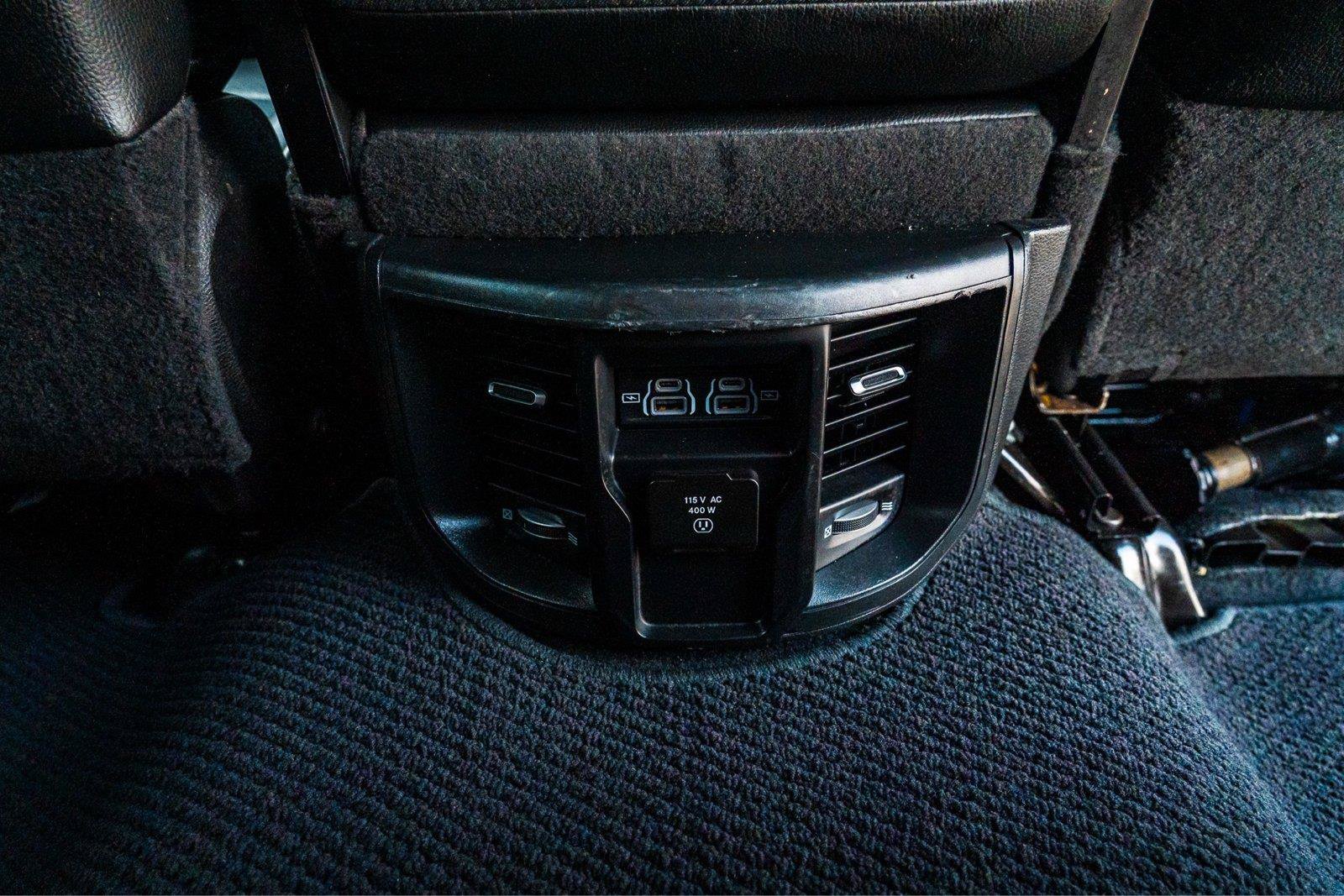 Used 2024 RAM 2500 Laramie w/ Sport Appearance Package AWD/4WD image 33