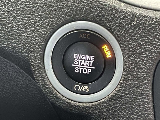 Used 2022 Dodge Charger SXT w/ Blacktop Package image 20