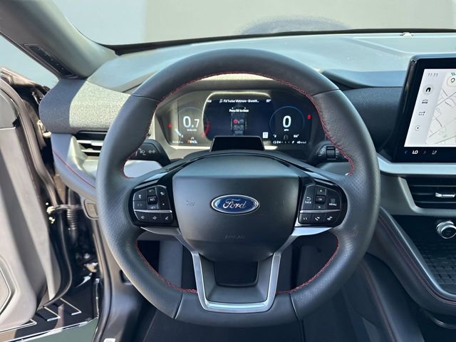 Certified 2025 Ford Explorer ST-Line w/ Premium Package RWD image 24