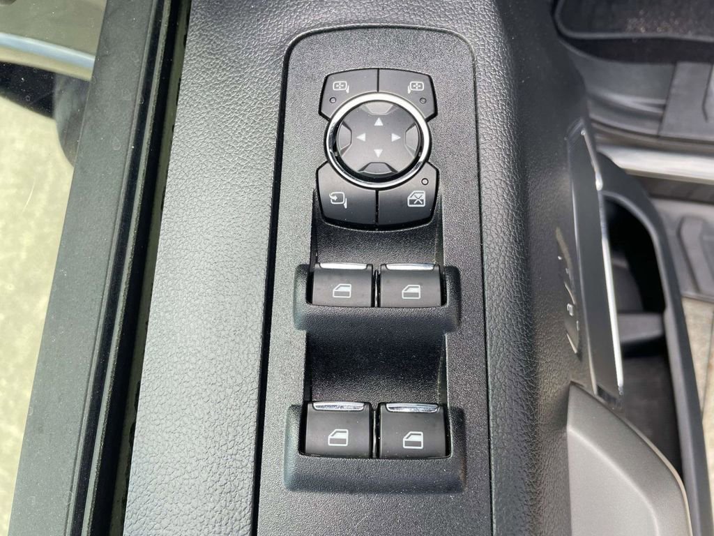 Certified 2020 Ford F150 Lariat image 16