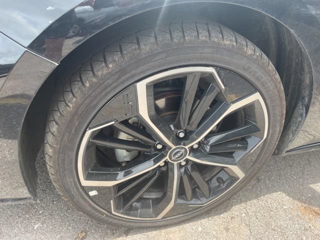Used 2024 Nissan Altima 2.5 SR FWD image 3