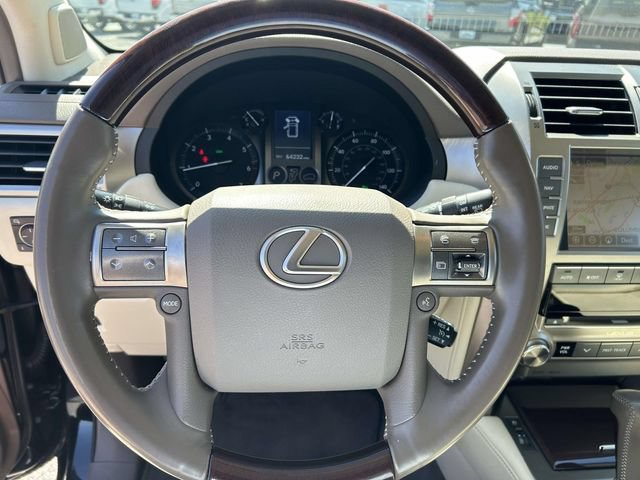 Used 2019 Lexus GX 460 Premium w/ Premium Package AWD/4WD image 18