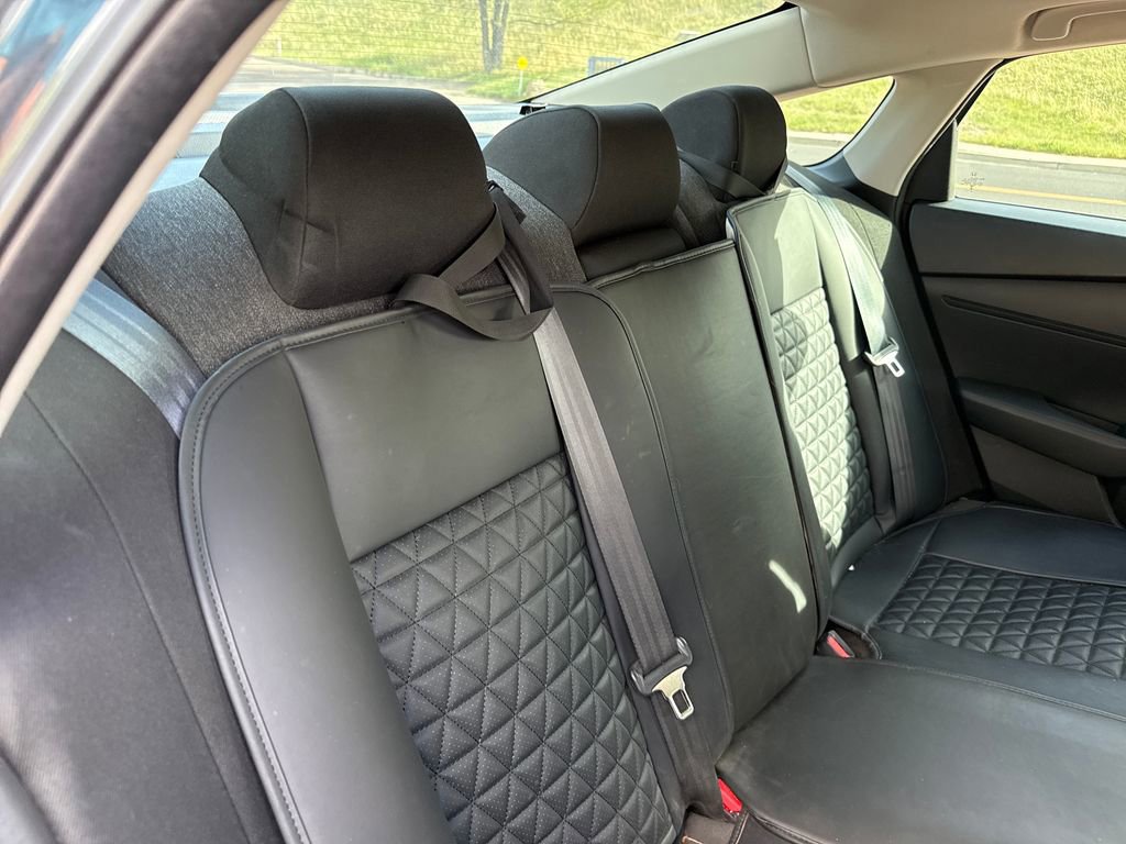 Used 2023 Honda Accord EX image 24