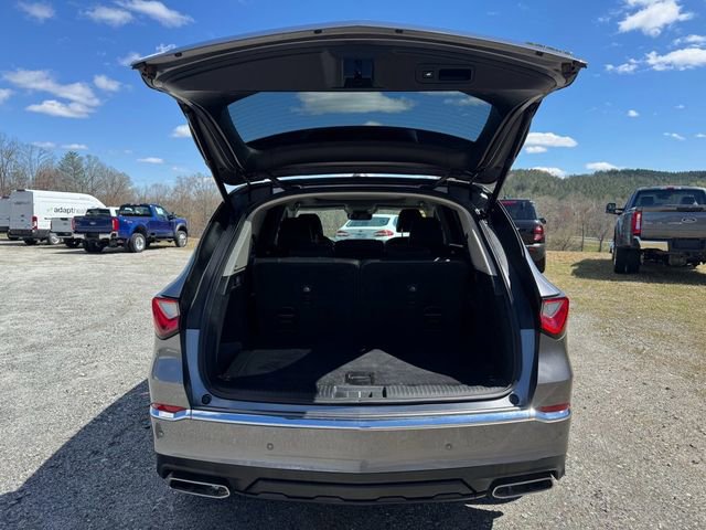 Used 2023 Acura MDX SH-AWD w/ Technology Package image 8
