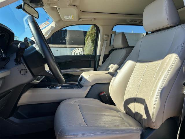 Certified 2023 Ford Expedition XLT image 13