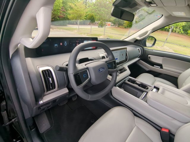 Certified 2025 Ford Expedition Max Active RWD image 17
