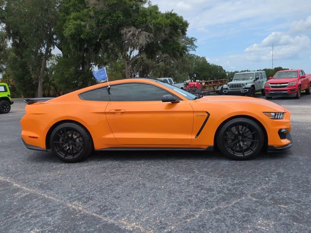 Certified 2018 Ford Mustang Shelby GT350 w/ Convenience Package RWD image 4