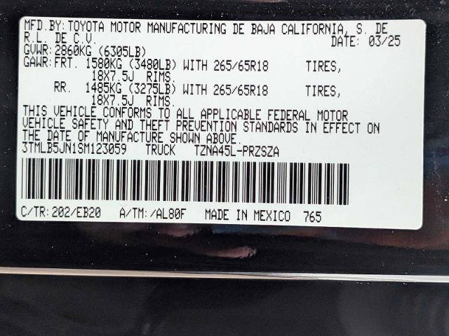 Used 2025 Toyota Tacoma Limited AWD/4WD image 34
