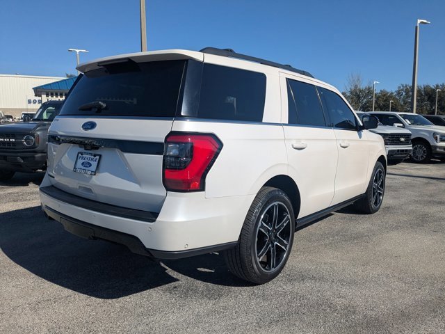 Certified 2019 Ford Expedition Limited w/ Equipment Group 303A image 5