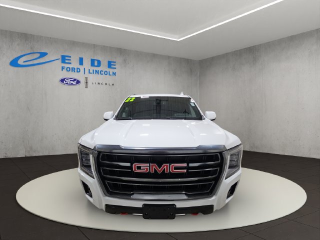 Used 2022 GMC Yukon AT4 w/ Technology Package AWD/4WD image 7