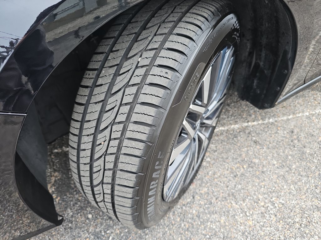 Used 2025 Nissan Altima 2.5 SV FWD image 30