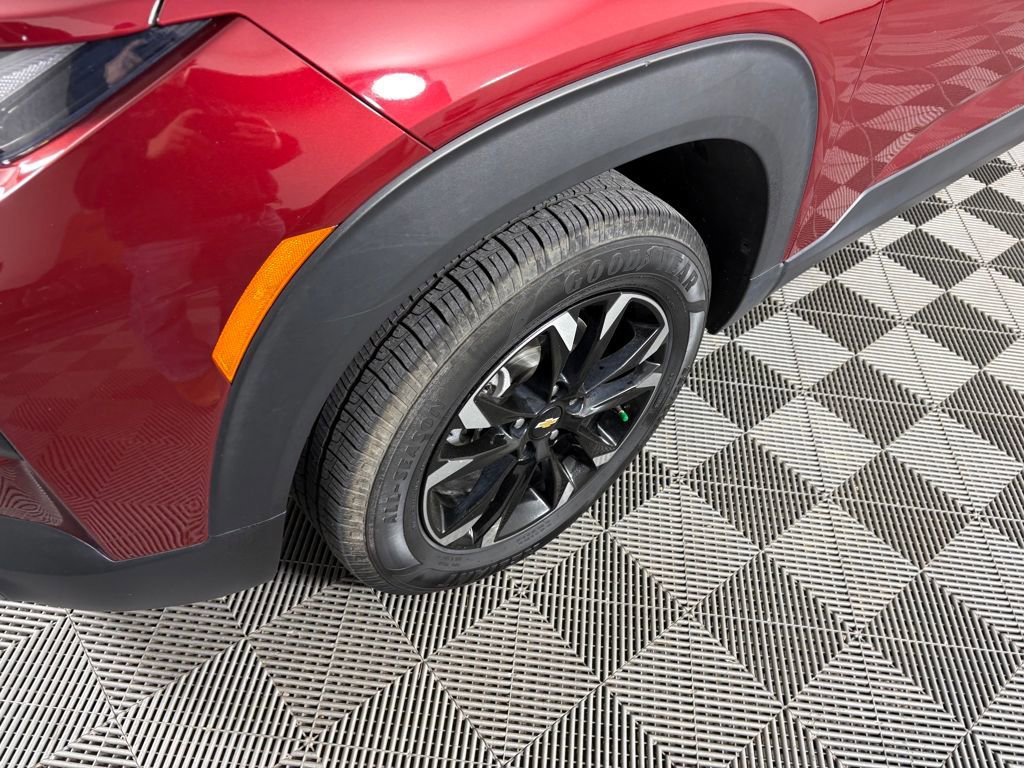 Used 2022 Chevrolet TrailBlazer LT image 11