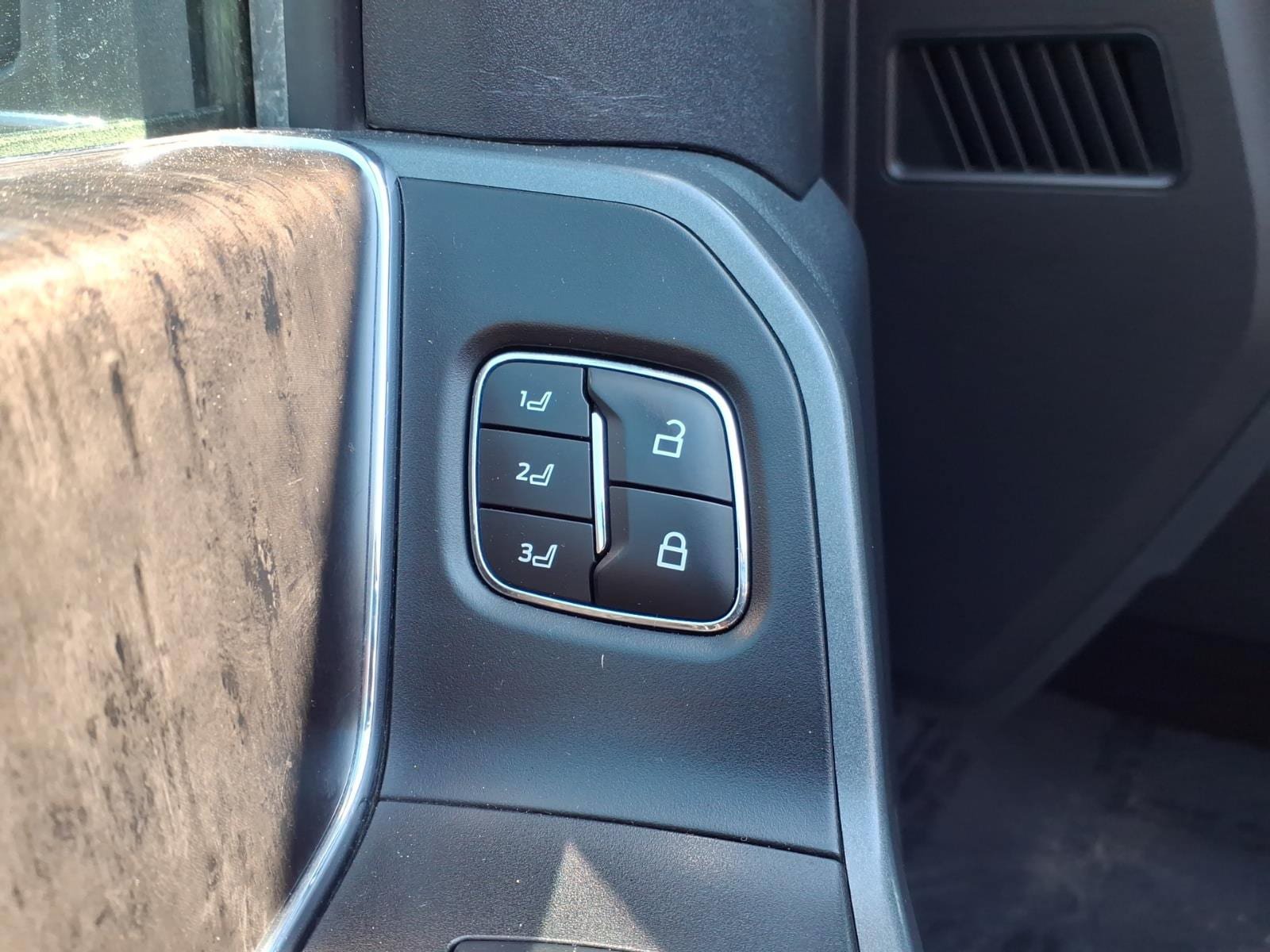 Certified 2023 Ford F250 Lariat AWD/4WD image 20