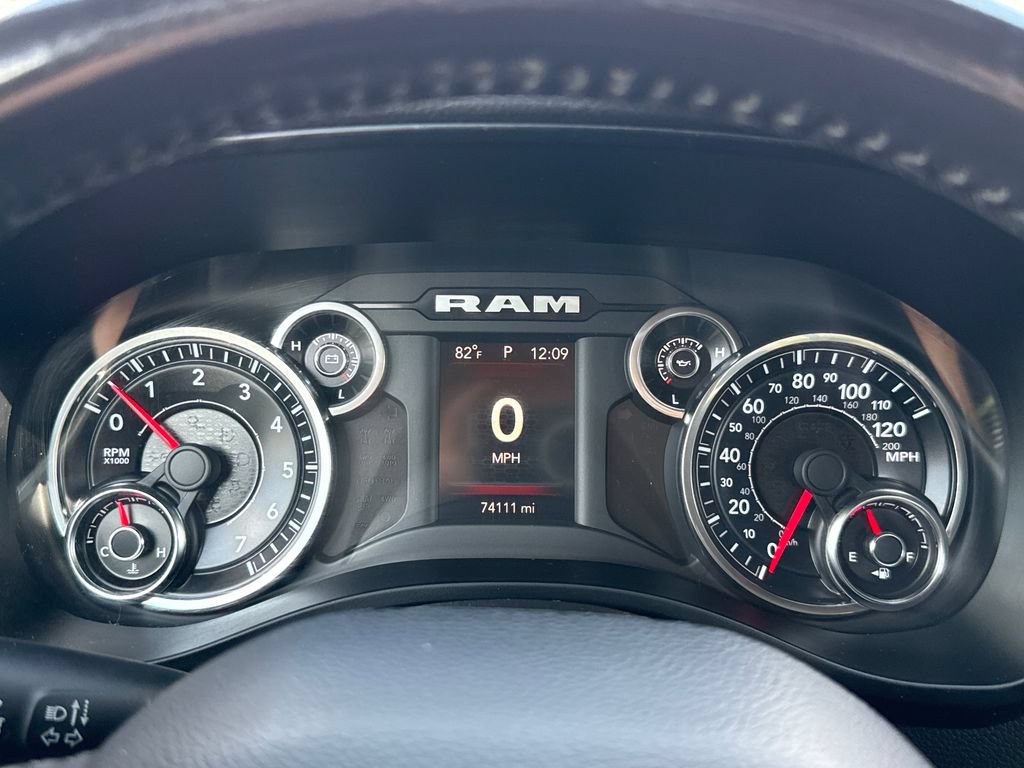 Used 2019 RAM 1500 Big Horn AWD/4WD image 17