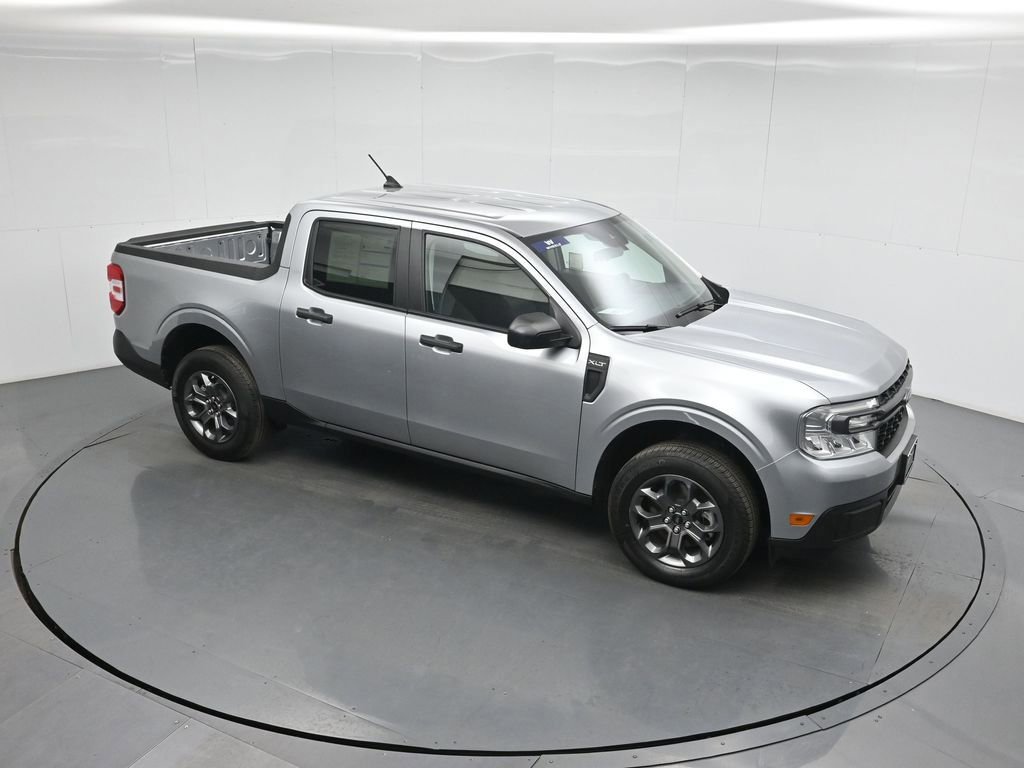 Certified 2024 Ford Maverick XLT image 4