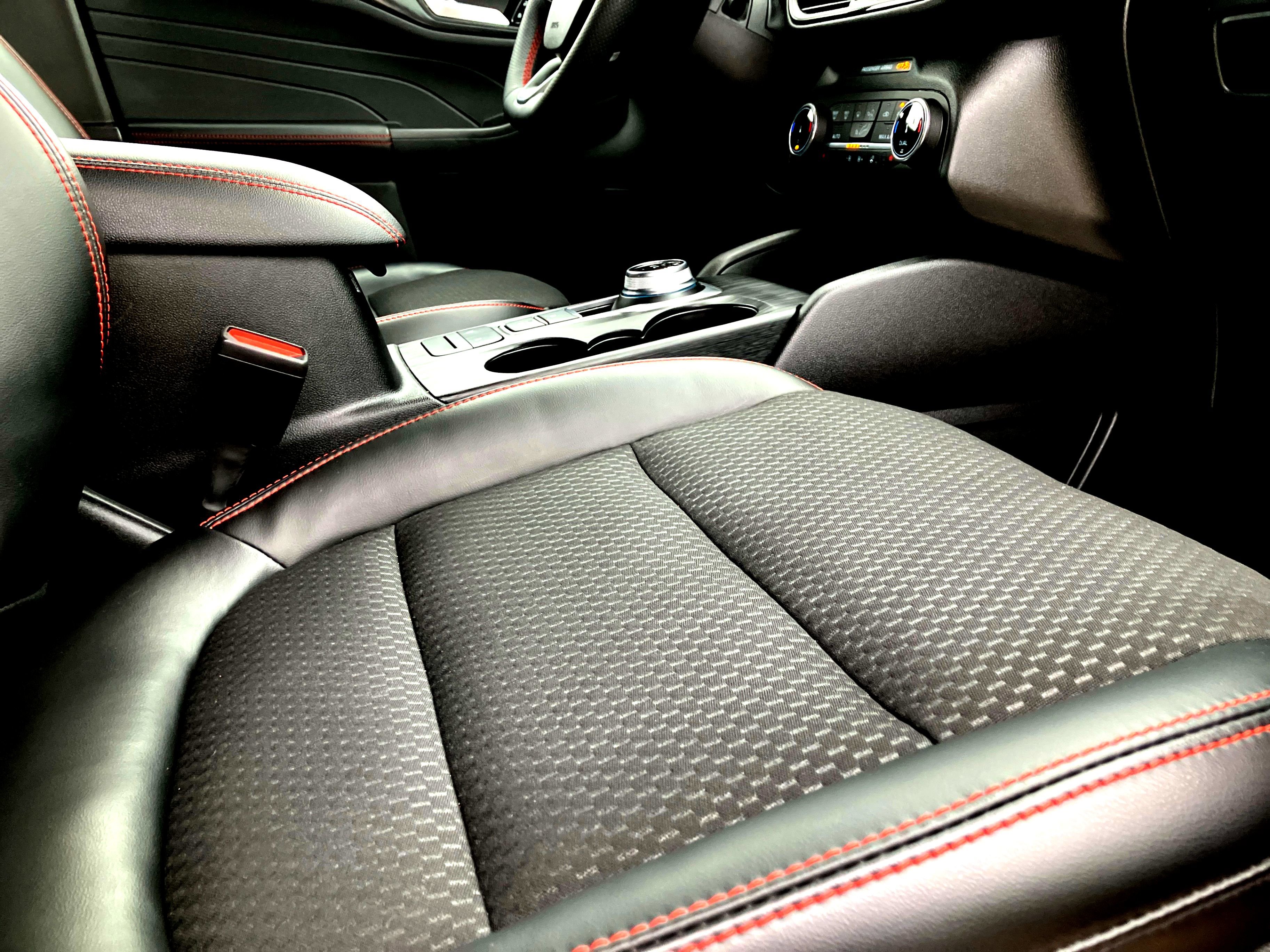 Certified 2023 Ford Escape ST-Line image 20