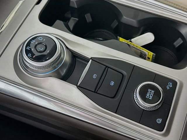 Certified 2023 Ford Explorer Platinum image 24
