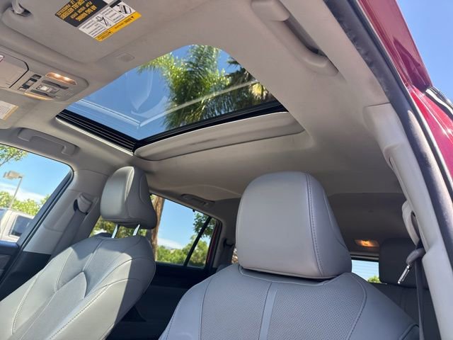 Used 2022 Toyota Highlander Limited AWD/4WD image 32