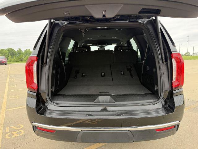 Used 2024 GMC Yukon SLT AWD/4WD image 10