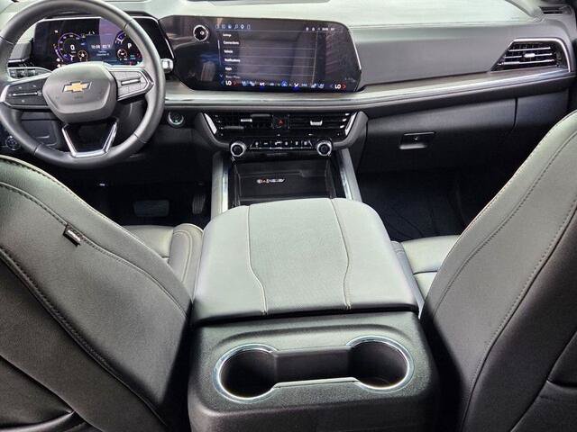 Used 2026 Chevrolet Tahoe Premier RWD image 8