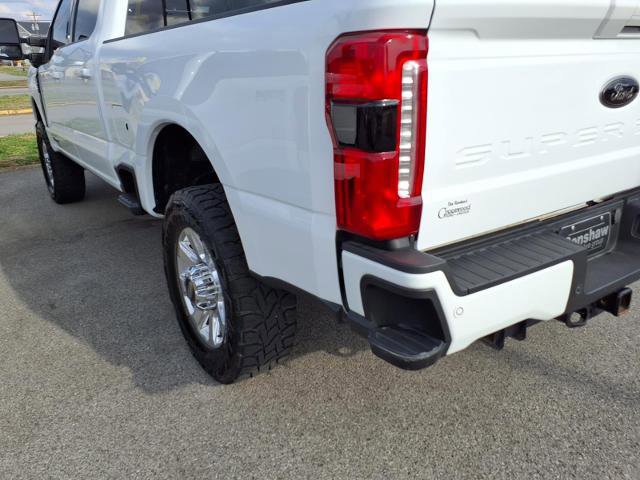 Certified 2024 Ford F350 Lariat w/ Lariat Ultimate Package image 3