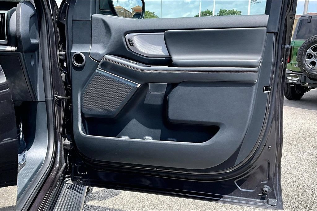 Certified 2025 Ford Expedition Max Active AWD/4WD image 23