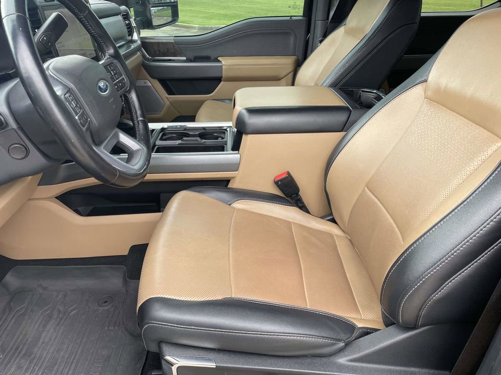 Certified 2023 Ford F250 Lariat w/ Lariat Ultimate Package AWD/4WD image 13