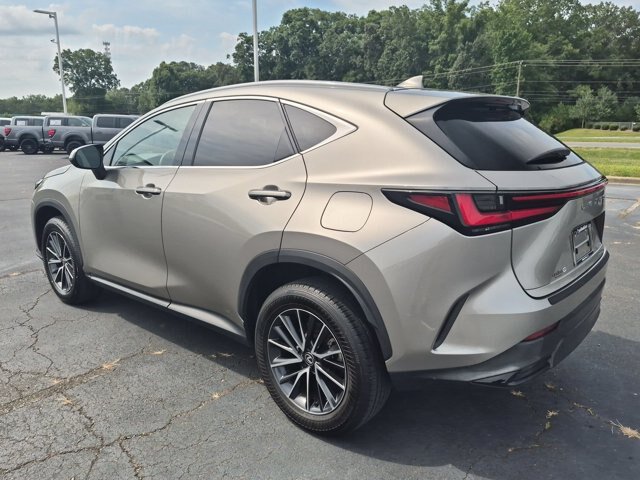 Used 2024 Lexus NX 250 FWD w/ Towing Package (2000 Lbs) image 6