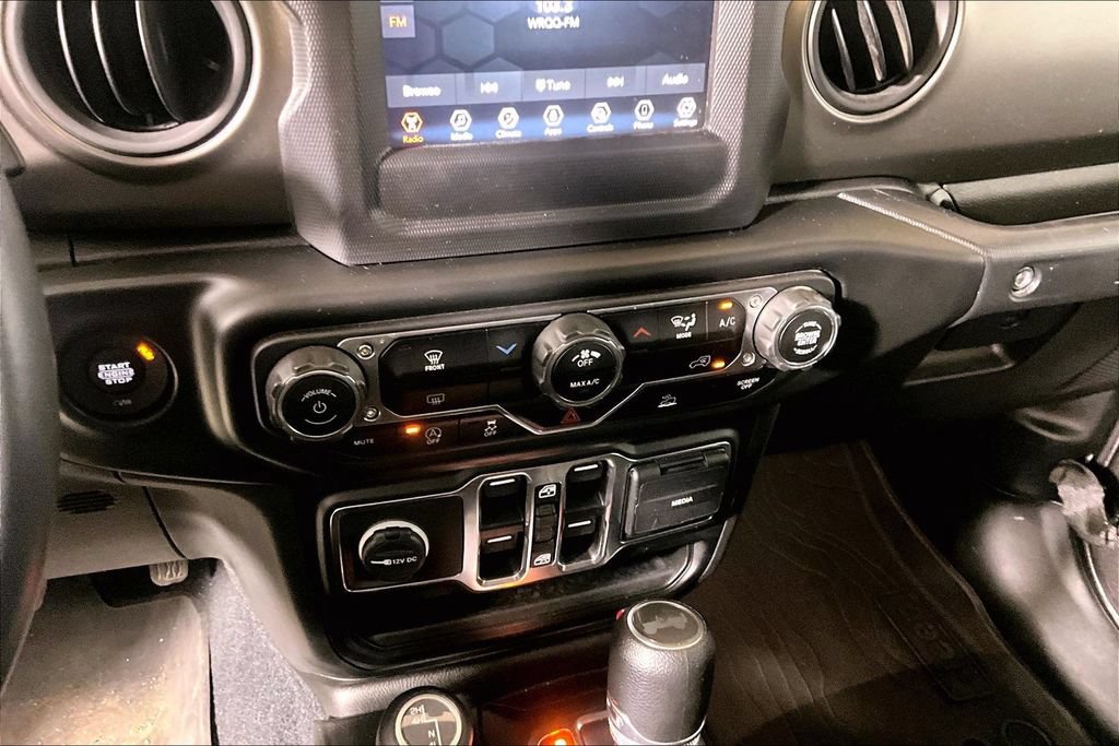 Used 2022 Jeep Wrangler Unlimited Sport AWD/4WD image 24
