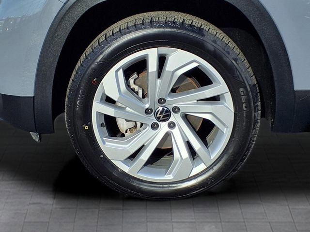 Used 2021 Volkswagen Atlas Cross Sport SEL w/ Cross Sport MDO Package image 9