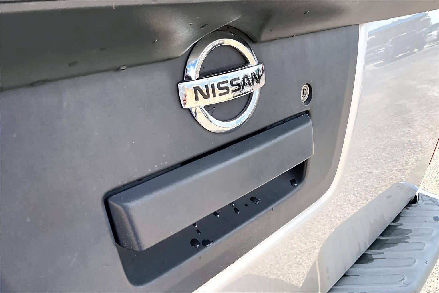 Used 2019 Nissan Frontier SV RWD image 10