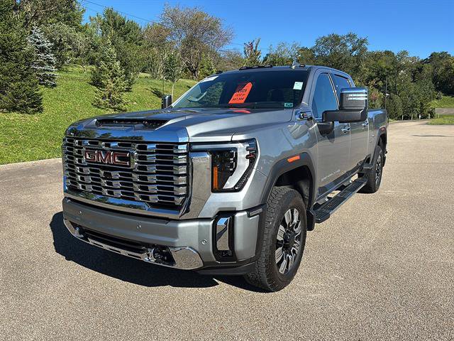 Used 2025 GMC Sierra 2500 Denali w/ Denali Reserve Package AWD/4WD image 8