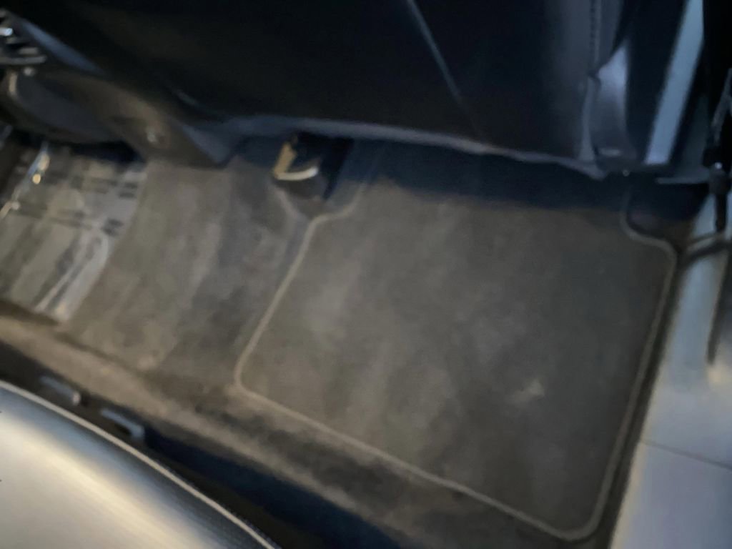 Certified 2025 Ford Escape Platinum image 42