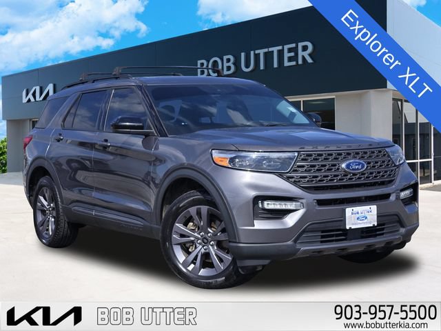 Certified 2022 Ford Explorer XLT w/ Equipment Group 202A AWD/4WD image 1