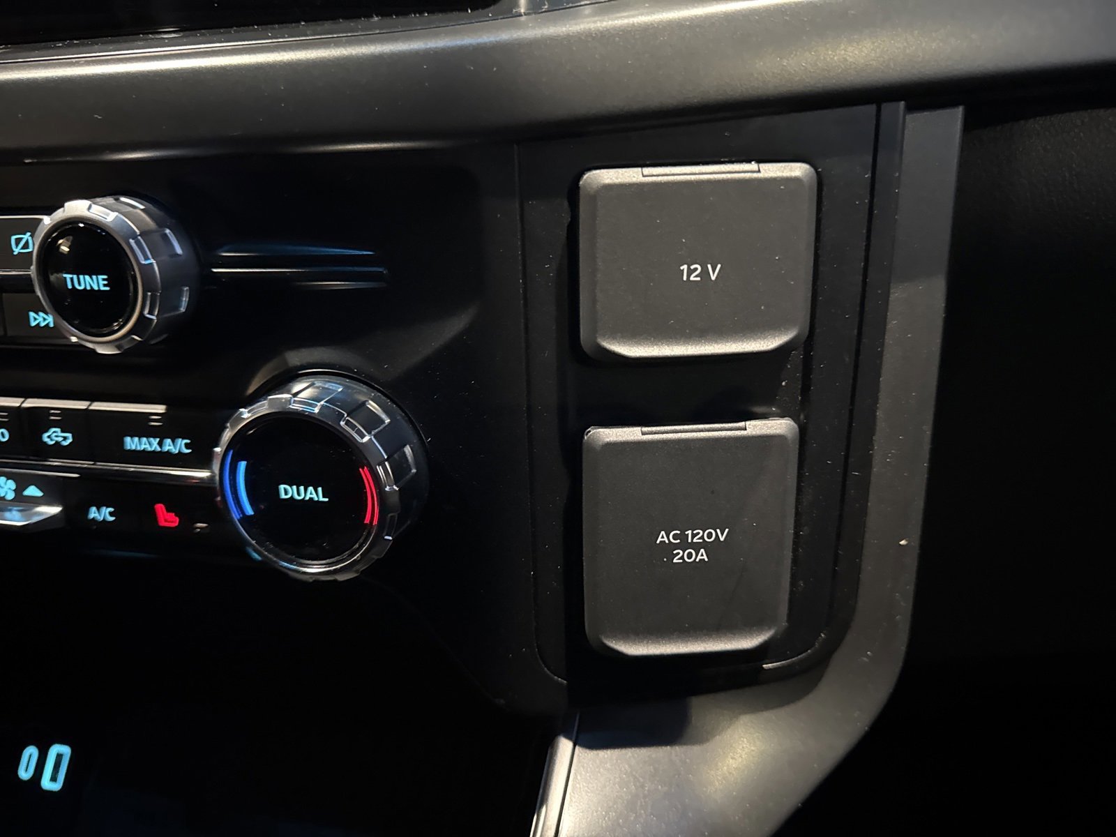 Certified 2024 Ford F150 XLT w/ Equipment Group 302A MID image 35