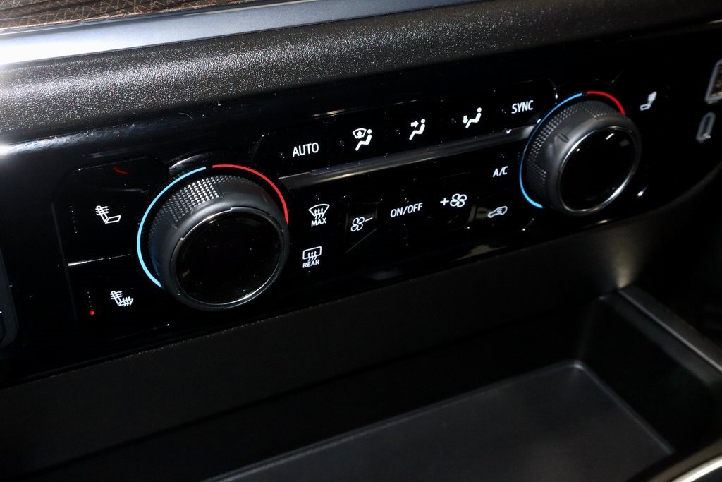 Used 2025 Chevrolet Silverado 1500 RST image 32