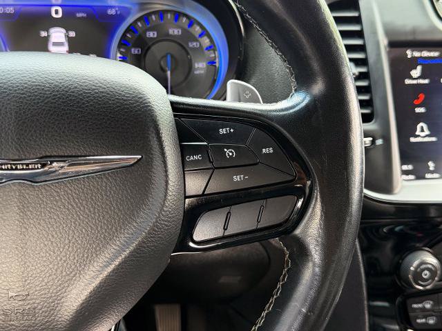 Used 2019 Chrysler 300 S RWD image 24